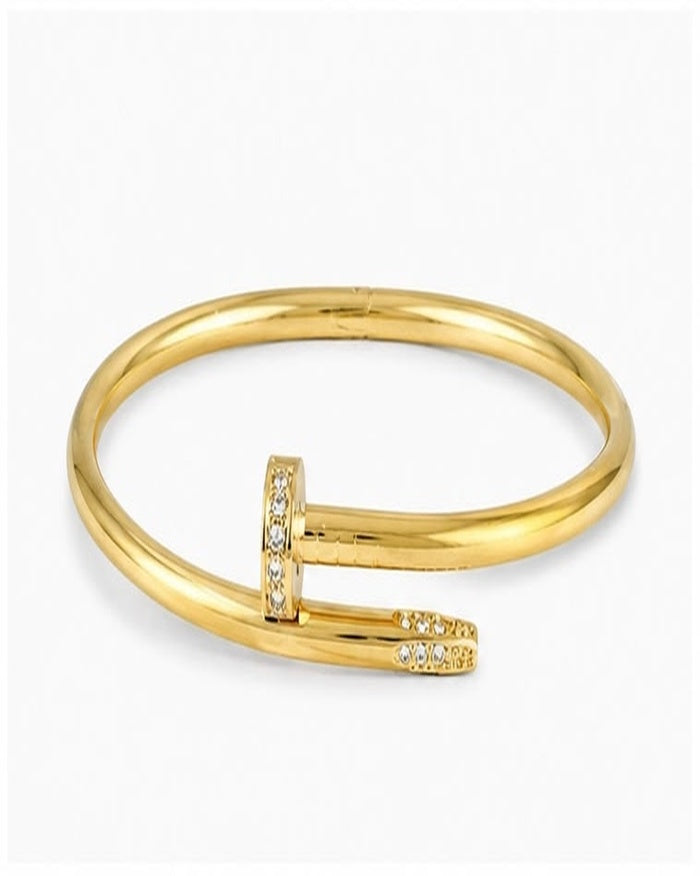 Anti tarnished nail style crystal bangle